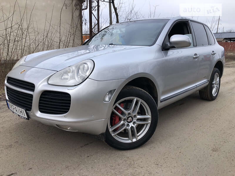 Porsche Cayenne 2004