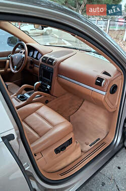 Позашляховик / Кросовер Porsche Cayenne 2006 в 