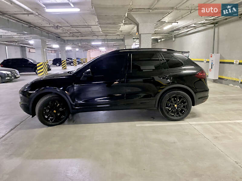 Внедорожник / Кроссовер Porsche Cayenne 2013 в Кривом Роге фото 11 Внедорожник / Кроссовер Porsche Cayenne 2013 в Кривом Роге