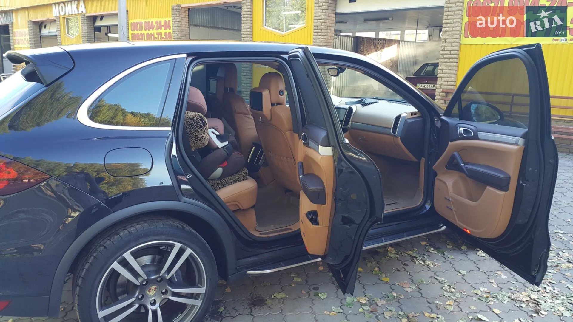 2010 Porsche Cayenne - мініатюра 33
