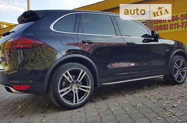 Внедорожник / Кроссовер Porsche Cayenne 2010 в Черкассах