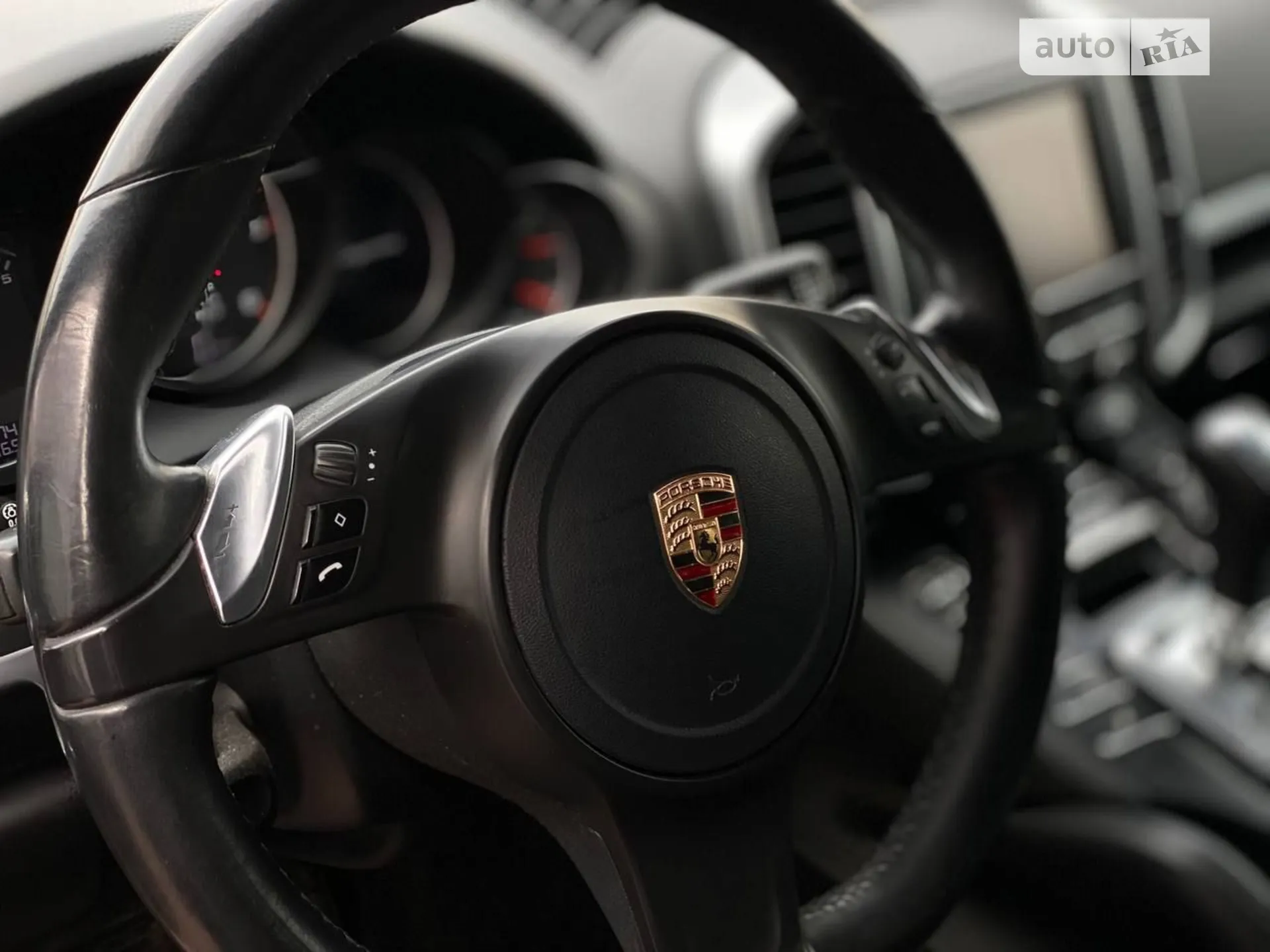 2012 Porsche Cayenne - мініатюра 38