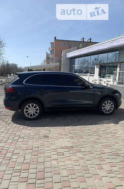 Внедорожник / Кроссовер Porsche Cayenne 2013 в Черноморске