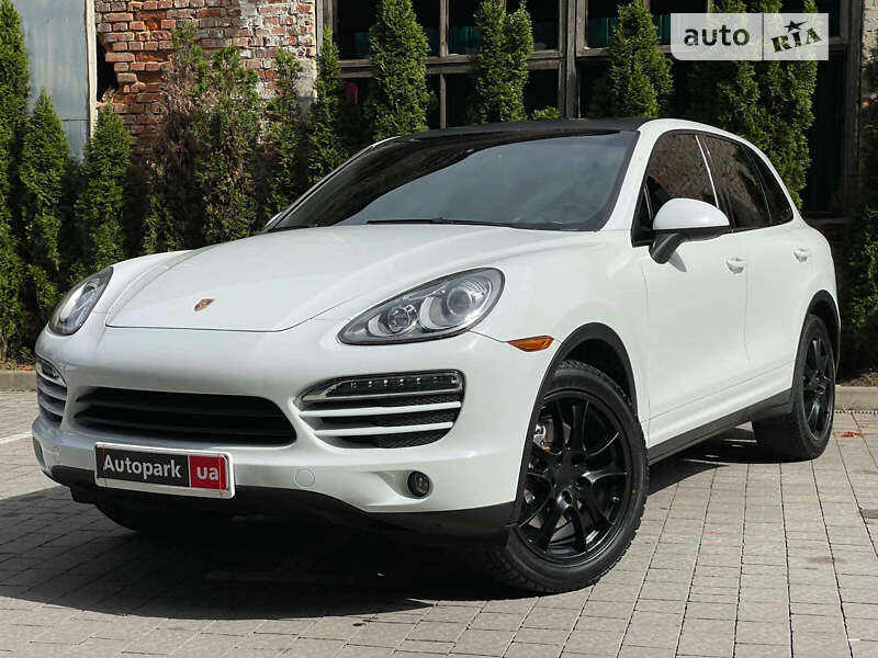 Внедорожник / Кроссовер Porsche Cayenne 2012 в Львове