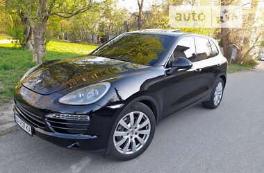 Позашляховик / Кросовер Porsche Cayenne 2010 в Києві