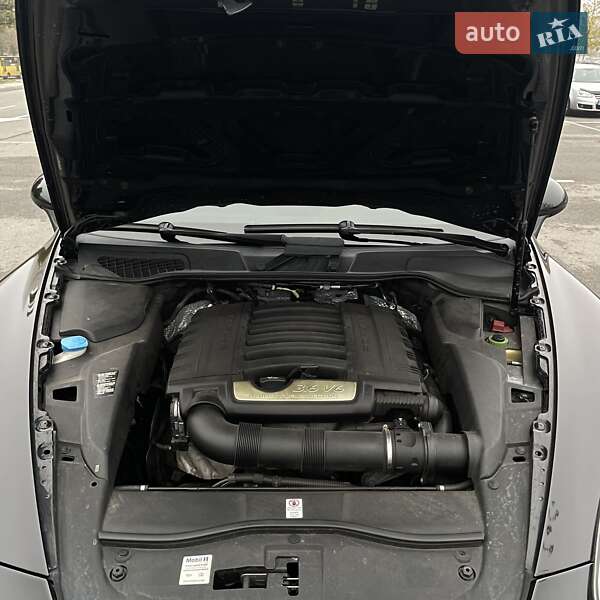 Внедорожник / Кроссовер Porsche Cayenne 2010 в Киеве фото 23 Внедорожник / Кроссовер Porsche Cayenne 2010 в Киеве