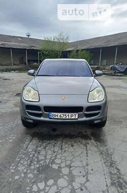 Позашляховик / Кросовер Porsche Cayenne 2004 в Славуті