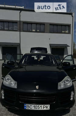 Внедорожник / Кроссовер Porsche Cayenne 2009 в 