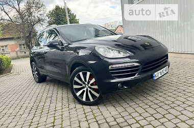 Внедорожник / Кроссовер Porsche Cayenne 2011 в Хусте