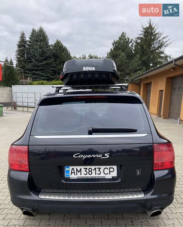 Позашляховик / Кросовер Porsche Cayenne 2006 в Житомирі