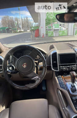 Позашляховик / Кросовер Porsche Cayenne 2011 в Дніпрі
