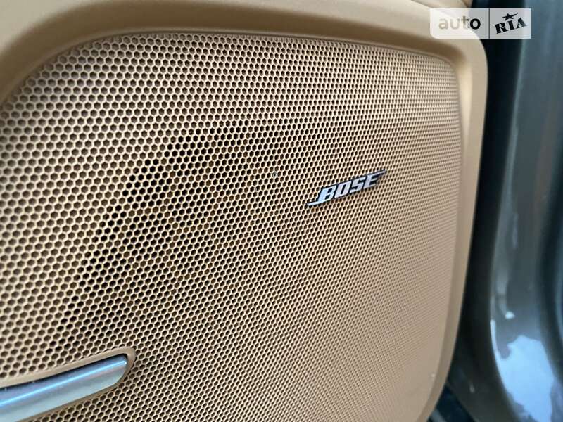 Позашляховик / Кросовер Porsche Cayenne 2012 в Павлограді