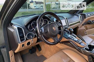 Позашляховик / Кросовер Porsche Cayenne 2012 в Павлограді