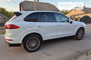 Позашляховик / Кросовер Porsche Cayenne 2016 в Тернополі