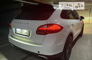 Позашляховик / Кросовер Porsche Cayenne 2013 в Одесі