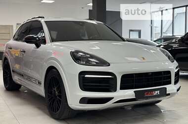 Внедорожник / Кроссовер Porsche Cayenne 2020 в Тернополе