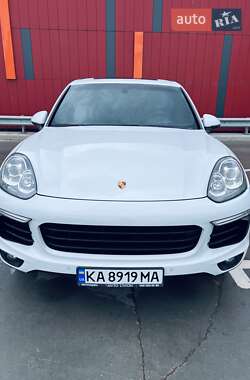 Позашляховик / Кросовер Porsche Cayenne 2014 в Києві