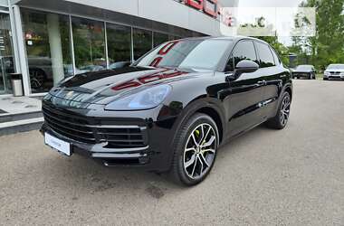 Внедорожник / Кроссовер Porsche Cayenne 2019 в Днепре