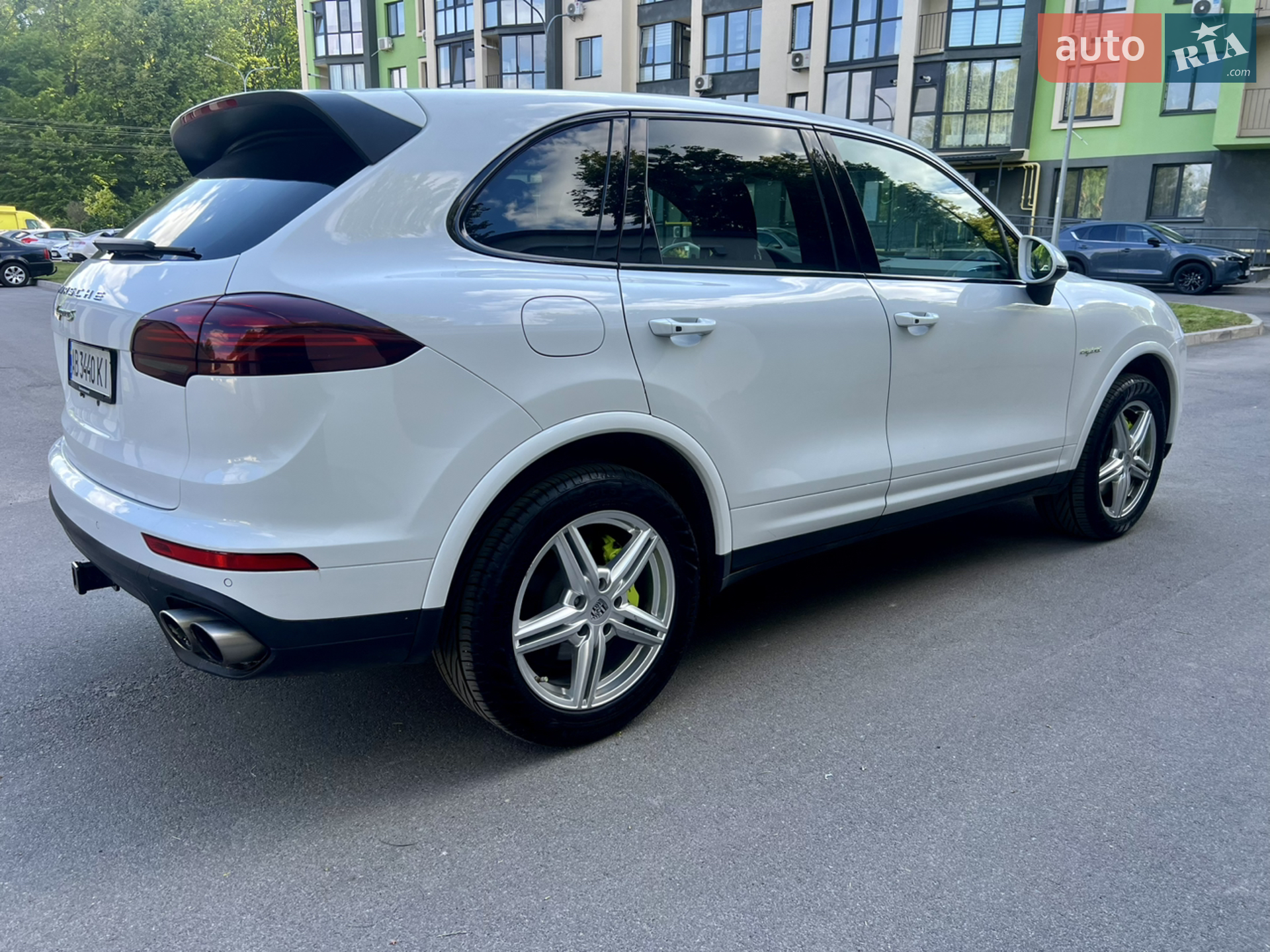 2016 Porsche Cayenne - мініатюра 8
