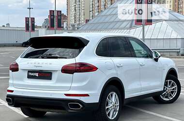 Позашляховик / Кросовер Porsche Cayenne 2016 в Києві