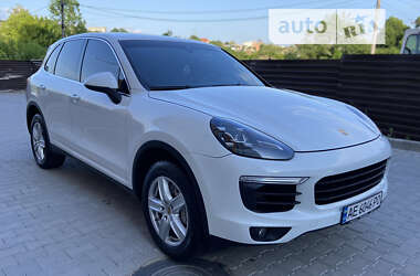 Внедорожник / Кроссовер Porsche Cayenne 2016 в Черновцах