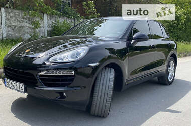 Позашляховик / Кросовер Porsche Cayenne 2014 в Кам'янець-Подільському