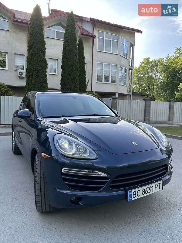 Внедорожник / Кроссовер Porsche Cayenne 2013 в Львове