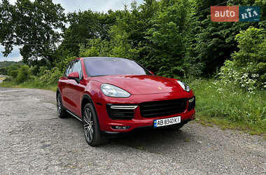 Внедорожник / Кроссовер Porsche Cayenne 2014 в 