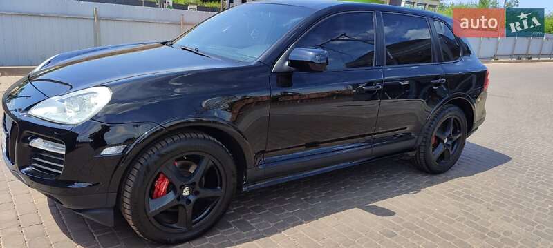 Позашляховик / Кросовер Porsche Cayenne 2009 в Кривому Розі