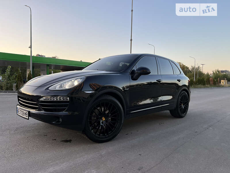 Позашляховик / Кросовер Porsche Cayenne 2013 в Дніпрі