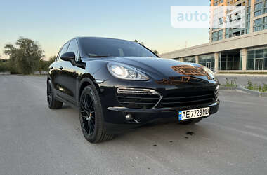 Внедорожник / Кроссовер Porsche Cayenne 2013 в 