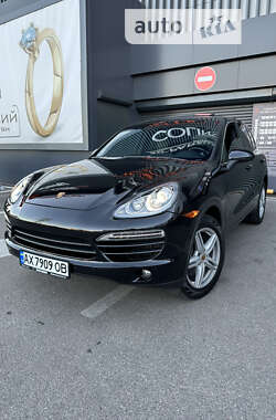 Внедорожник / Кроссовер Porsche Cayenne 2012 в Харькове