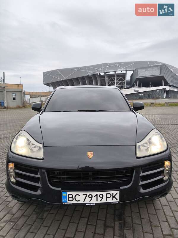 Внедорожник / Кроссовер Porsche Cayenne 2009 в Львове