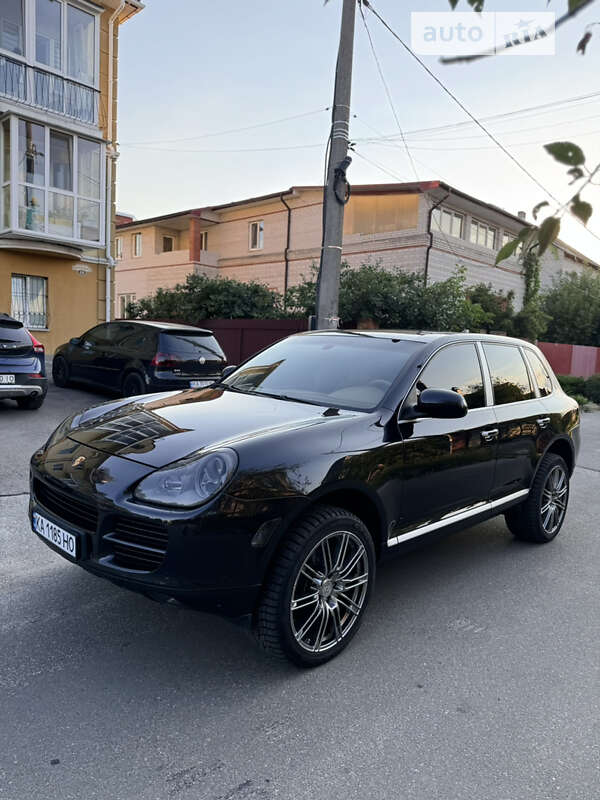 Porsche Cayenne 2005