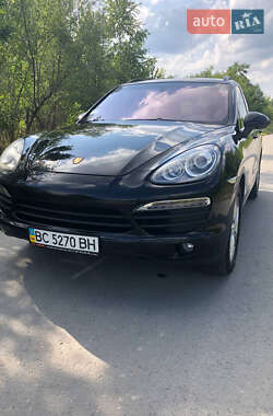 Позашляховик / Кросовер Porsche Cayenne 2011 в Львові