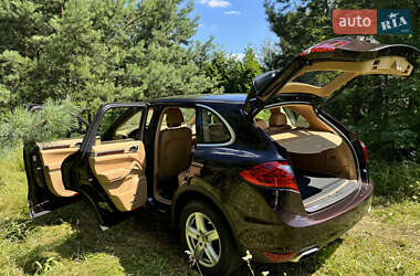 Внедорожник / Кроссовер Porsche Cayenne 2013 в Киеве