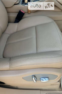 Внедорожник / Кроссовер Porsche Cayenne 2013 в 