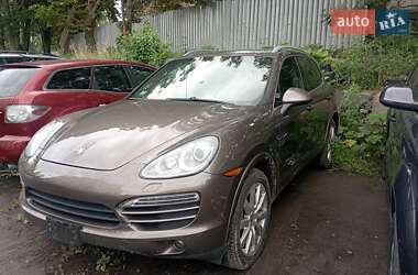 Внедорожник / Кроссовер Porsche Cayenne 2014 в Ровно