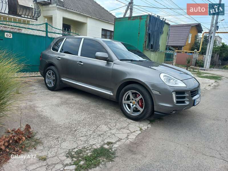 Внедорожник / Кроссовер Porsche Cayenne 2008 в Измаиле