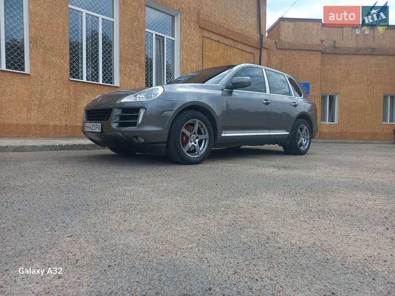 Внедорожник / Кроссовер Porsche Cayenne 2008 в Измаиле