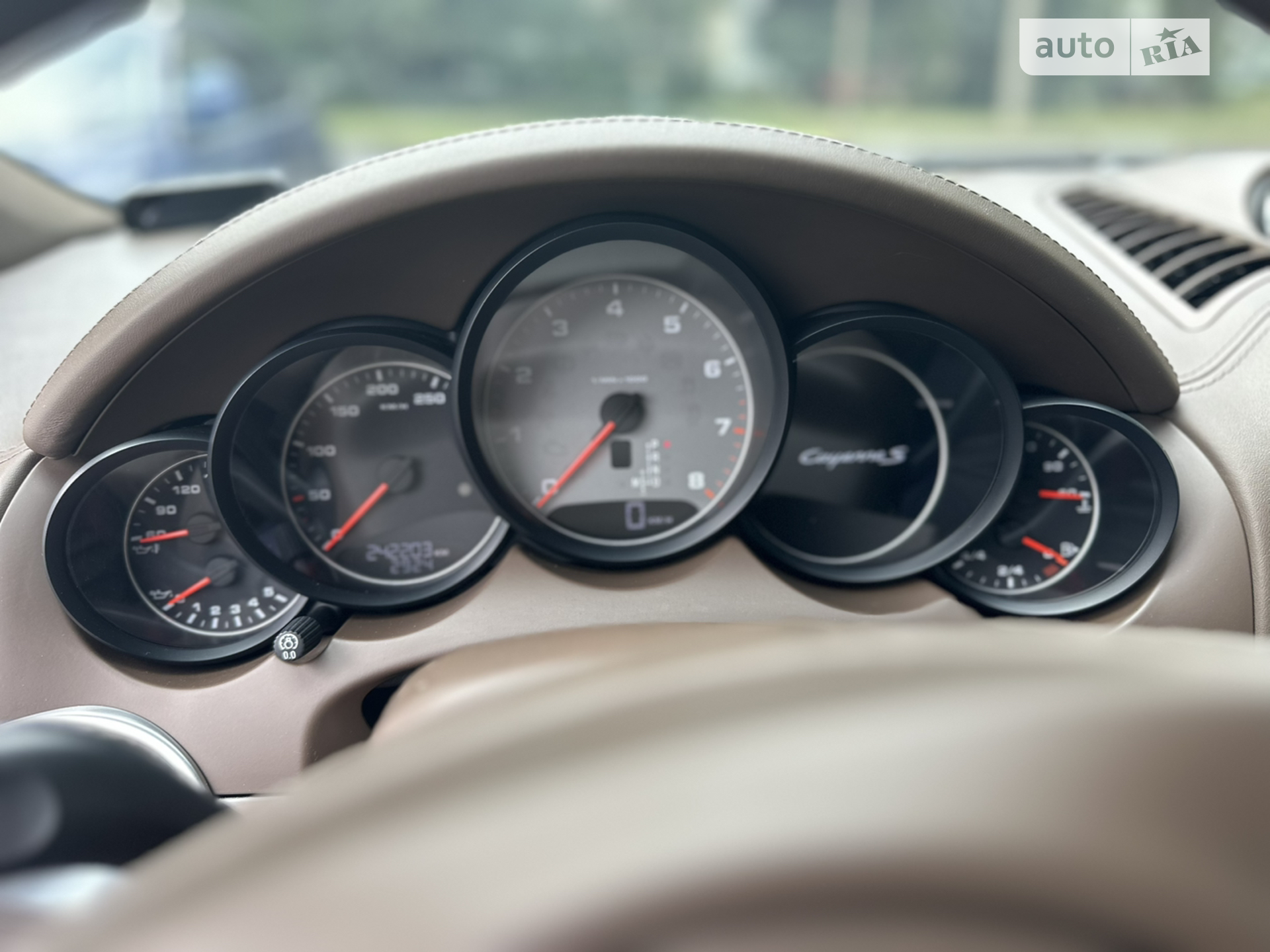 2012 Porsche Cayenne - мініатюра 8