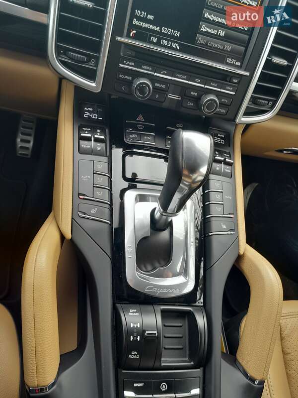 Позашляховик / Кросовер Porsche Cayenne 2016 в Ужгороді фото 6 Позашляховик / Кросовер Porsche Cayenne 2016 в Ужгороді