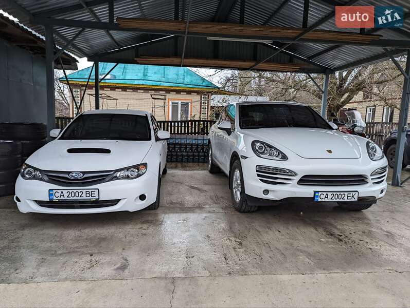 Внедорожник / Кроссовер Porsche Cayenne 2013 в Черкассах