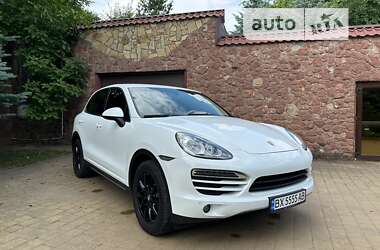 Внедорожник / Кроссовер Porsche Cayenne 2013 в Хмельницком