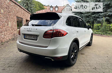 Позашляховик / Кросовер Porsche Cayenne 2013 в Хмельницькому