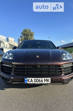 Позашляховик / Кросовер Porsche Cayenne 2018 в Києві