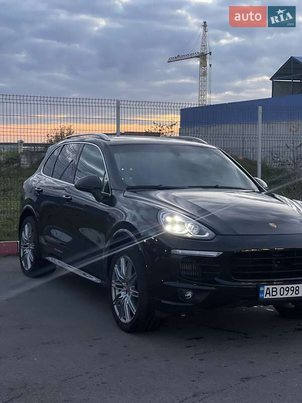 Porsche Cayenne 2015
