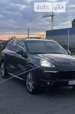 Позашляховик / Кросовер Porsche Cayenne 2015 в Вінниці