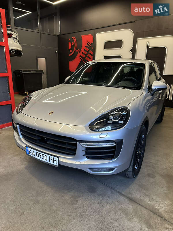 Внедорожник / Кроссовер Porsche Cayenne 2015 в Киеве фото 2 Внедорожник / Кроссовер Porsche Cayenne 2015 в Киеве