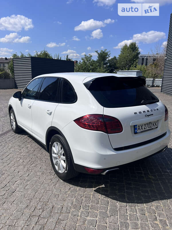 Внедорожник / Кроссовер Porsche Cayenne 2013 в Харькове фото 26 Внедорожник / Кроссовер Porsche Cayenne 2013 в Харькове
